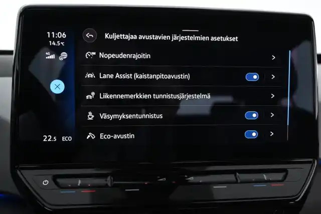 Valkoinen Viistoperä, Volkswagen ID.3 – NNA-163