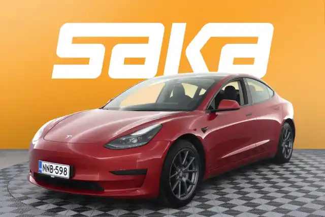 Punainen Sedan, Tesla Model 3 – NNB-598