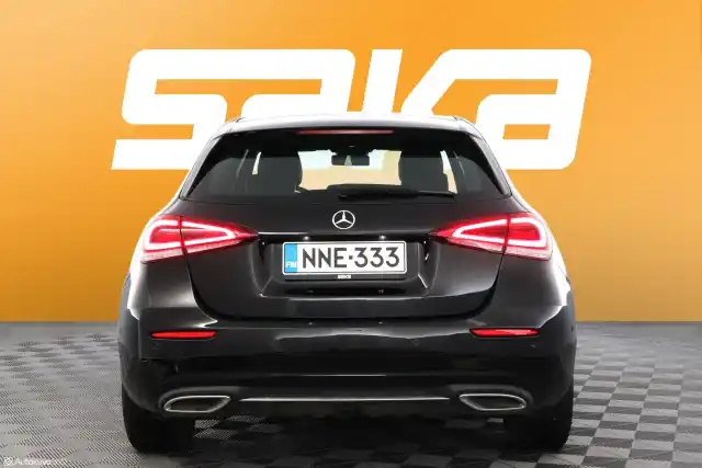 Musta Viistoperä, Mercedes-Benz A – NNE-333