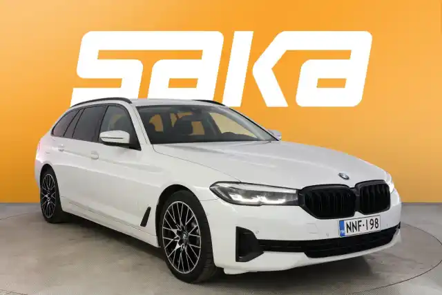 Valkoinen Farmari, BMW 530 – NNF-198