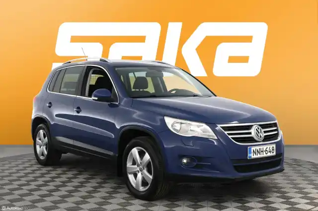 Sininen Farmari, Volkswagen Tiguan – NNH-648