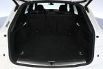 Valkoinen Maastoauto, Audi Q5 – NNI-373, kuva 29