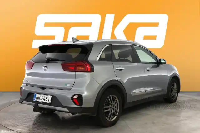 Harmaa Maastoauto, Kia NIRO – NNJ-481