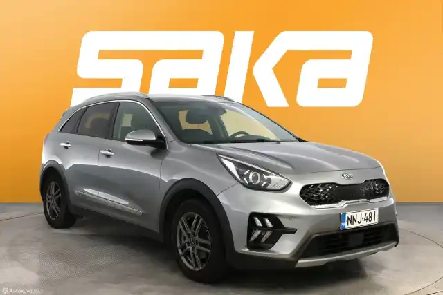 Harmaa Maastoauto, Kia NIRO – NNJ-481