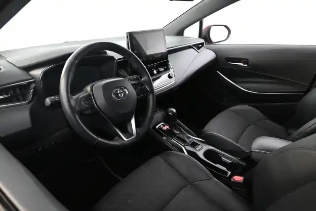 Punainen Farmari, Toyota Corolla – NNJ-727