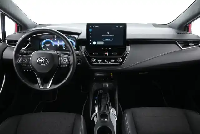 Punainen Farmari, Toyota Corolla – NNJ-729