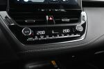 Punainen Farmari, Toyota Corolla – NNJ-729, kuva 25