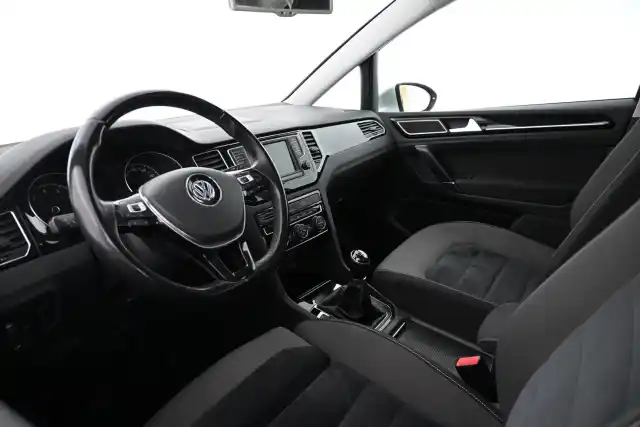 Harmaa Tila-auto, Volkswagen Golf Sportsvan – NNR-748