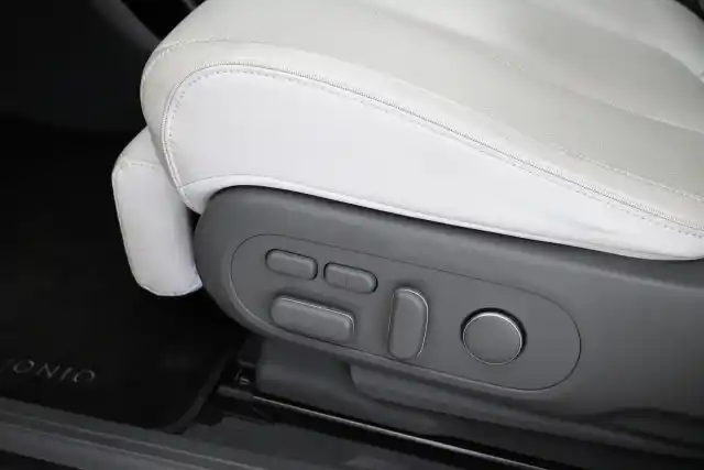 Harmaa Maastoauto, Hyundai IONIQ 5 N – NOA-963