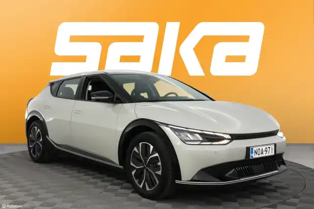 Harmaa Sedan, Kia EV6 – NOA-971