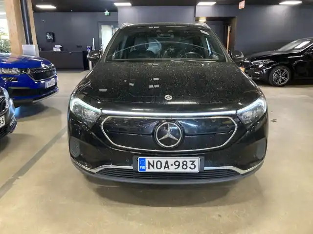 Musta Maastoauto, Mercedes-Benz EQA – NOA-983