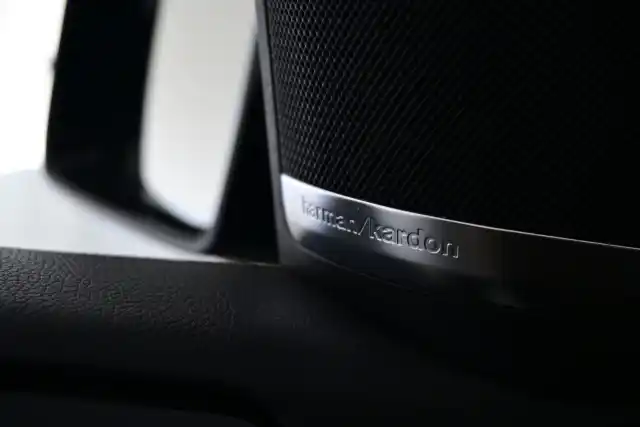 Harmaa Farmari, Mercedes-Benz GLE – NOE-740