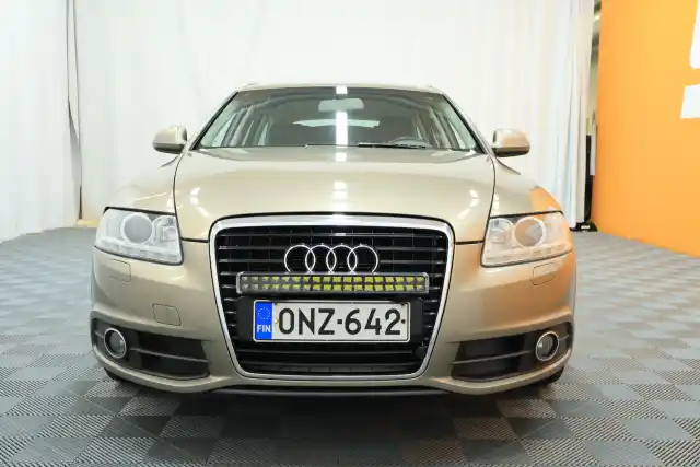 Beige Farmari, Audi A6 – ONZ-642