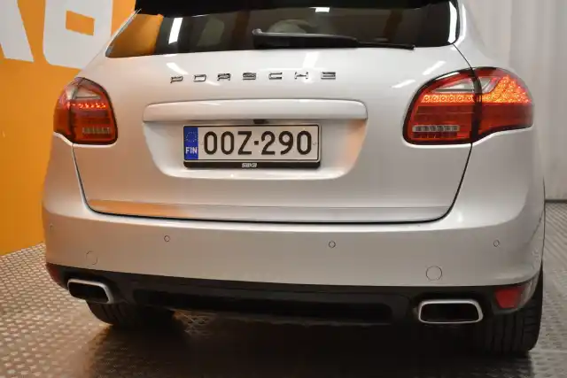 Hopea Maastoauto, Porsche Cayenne – OOZ-290