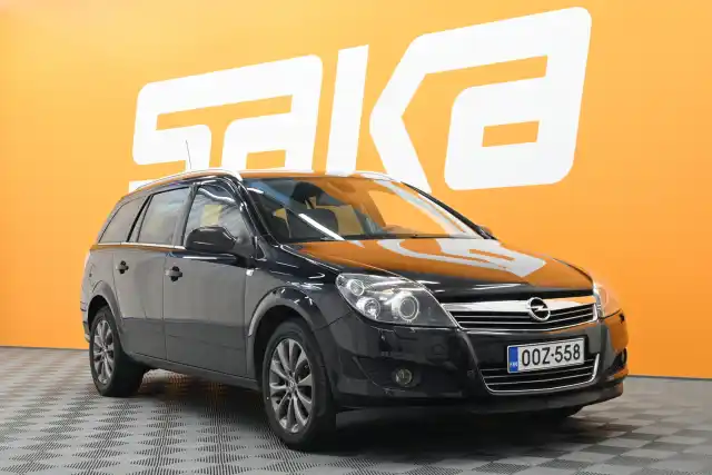 Musta Farmari, Opel Astra – OOZ-558