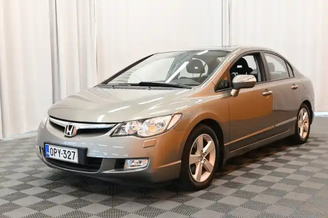 Harmaa Sedan, Honda Civic – OPY-327