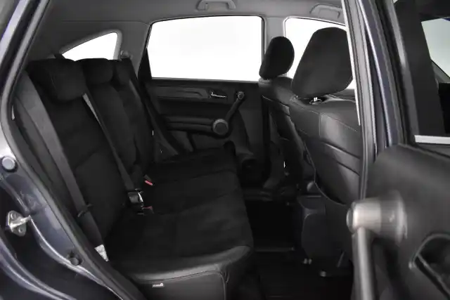 Harmaa Maastoauto, Honda CR-V – OTJ-751