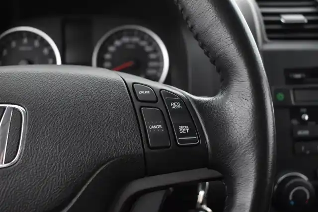 Harmaa Maastoauto, Honda CR-V – OTJ-751