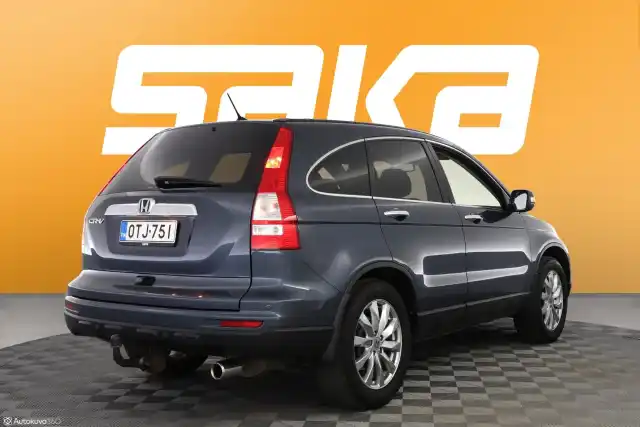 Harmaa Maastoauto, Honda CR-V – OTJ-751