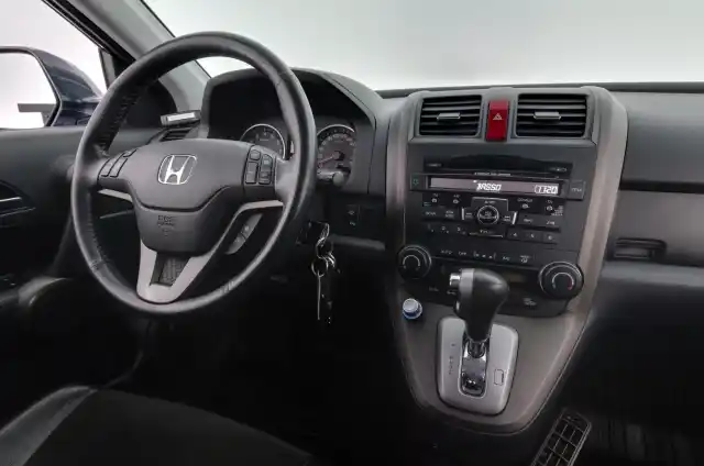 Harmaa Maastoauto, Honda CR-V – OTJ-751