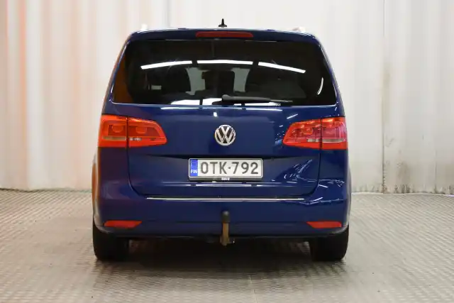 Sininen Tila-auto, Volkswagen Touran – OTK-792