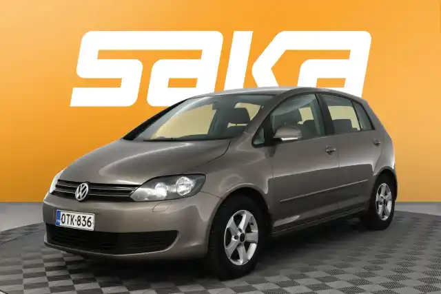 Ruskea Tila-auto, Volkswagen Golf Plus – OTK-836