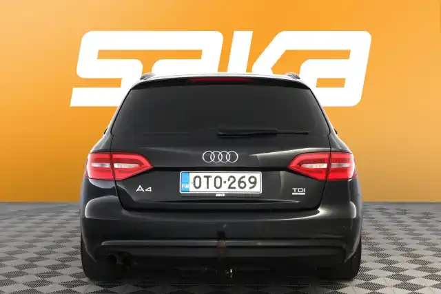 Musta Farmari, Audi A4 – OTO-269