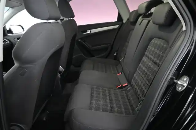 Musta Farmari, Audi A4 – OTO-269