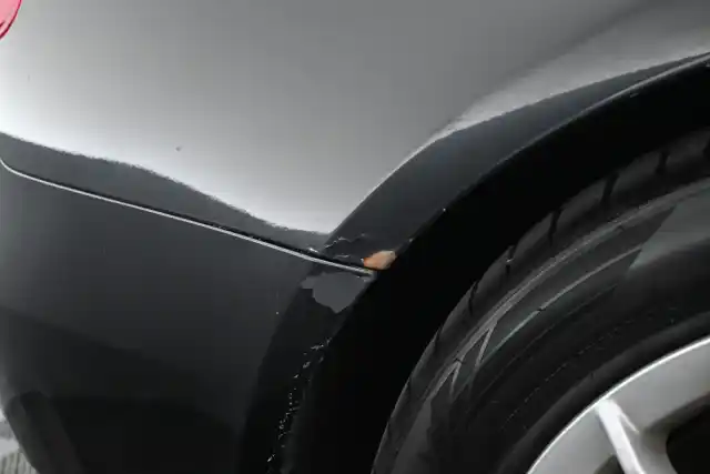Musta Farmari, Audi A4 – OTO-269