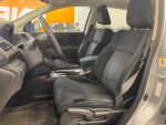 Harmaa Maastoauto, Honda CR-V – OTR-907, kuva 4