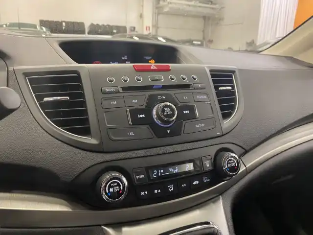 Harmaa Maastoauto, Honda CR-V – OTR-907