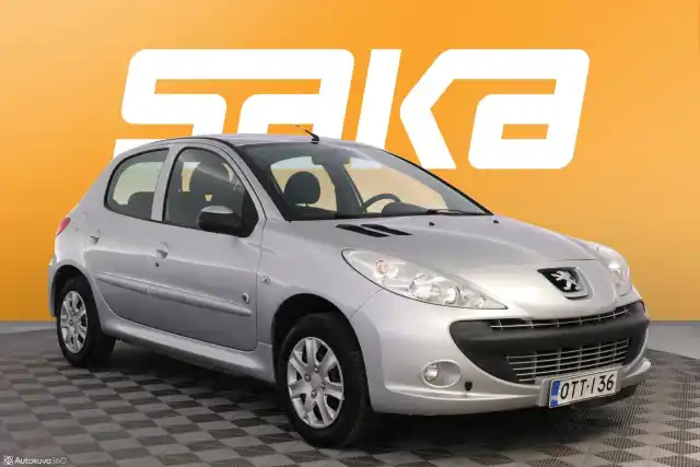 Harmaa Viistoperä, Peugeot 206+ – OTT-136