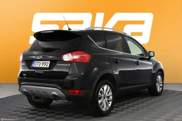 Musta Maastoauto, Ford Kuga – OTU-992