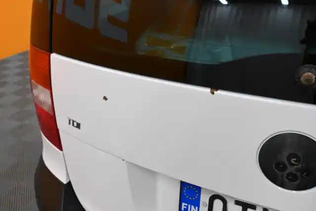 Valkoinen Maastoauto, Skoda Yeti – OTV-830