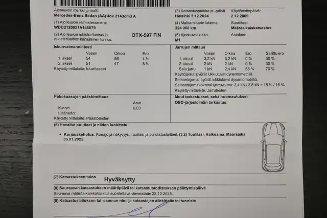 Musta Sedan, Mercedes-Benz E – OTX-597