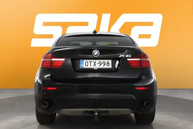 Musta Maastoauto, BMW X6 – OTX-998