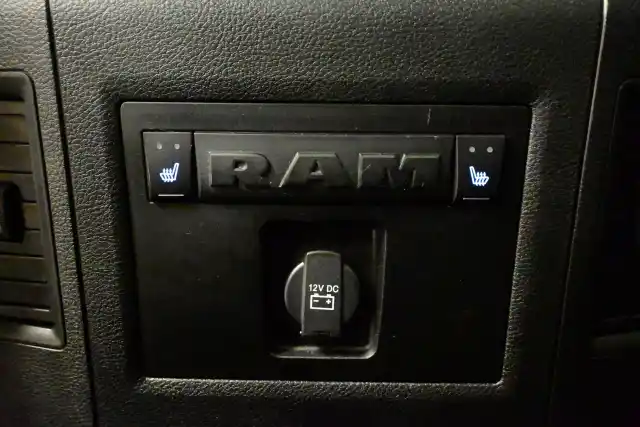 Musta Avolava, DODGE RAM – OUA-392