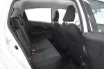 Valkoinen Viistoperä, Toyota Yaris – OUH-284, kuva 11