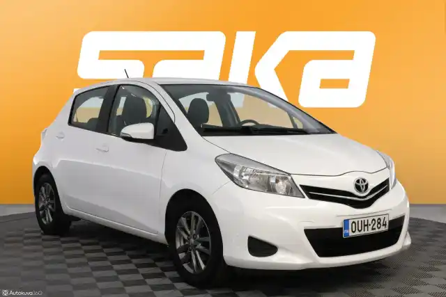 Valkoinen Viistoperä, Toyota Yaris – OUH-284