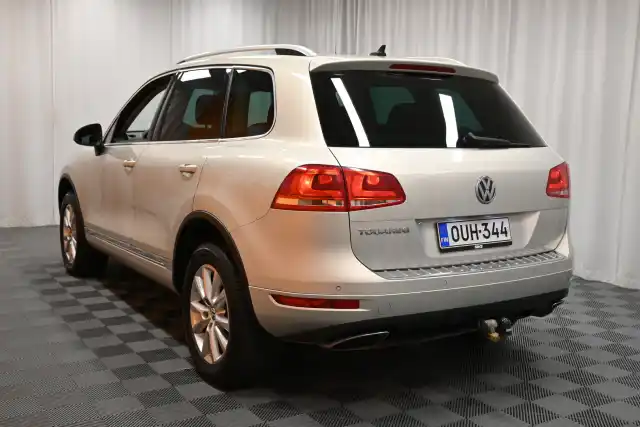 Hopea Maastoauto, Volkswagen Touareg – OUH-344