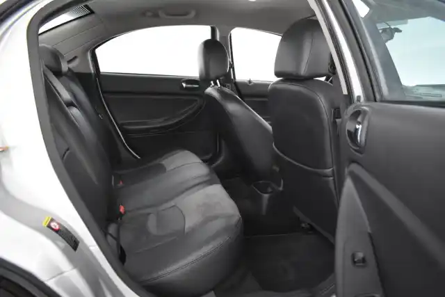 Hopea Sedan, Chrysler Sebring – OUI-386