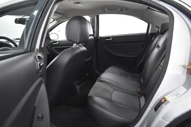 Hopea Sedan, Chrysler Sebring – OUI-386