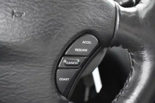 Hopea Sedan, Chrysler Sebring – OUI-386