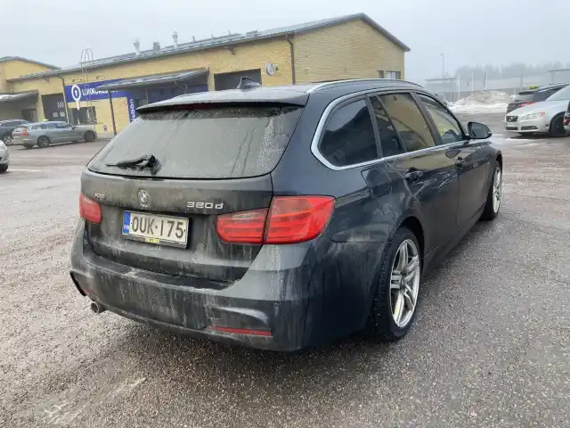 Musta Farmari, BMW 320 – OUK-175