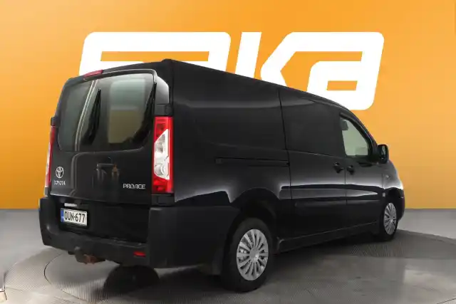 Musta Pakettiauto, Toyota Proace – OUN-677