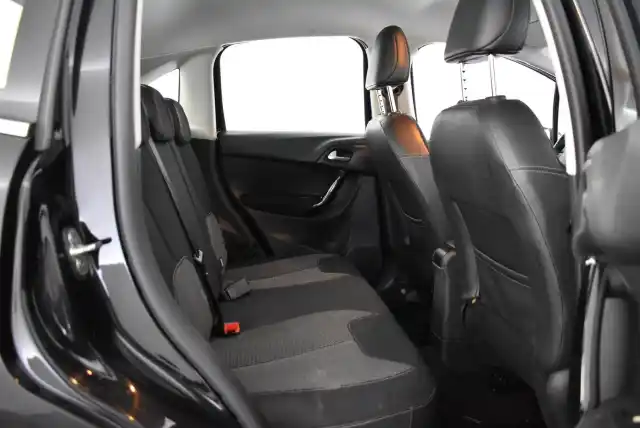 Musta Viistoperä, Citroen C3 – OUR-154