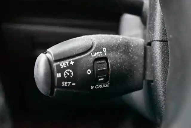 Musta Viistoperä, Citroen C3 – OUR-154