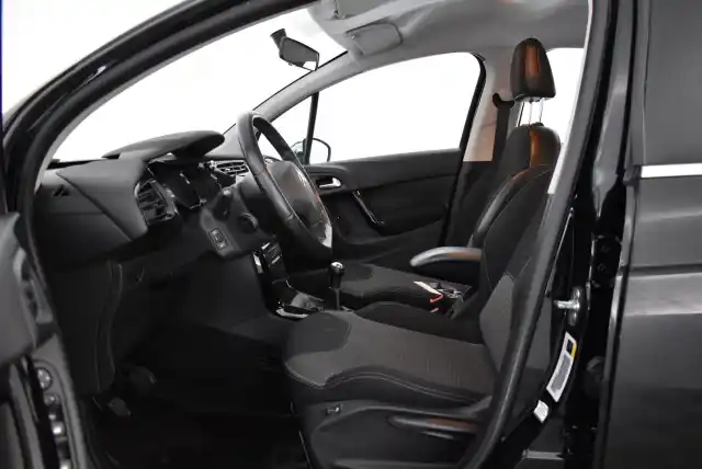 Musta Viistoperä, Citroen C3 – OUR-154