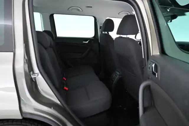 Vihreä Maastoauto, Skoda Yeti – OUR-380
