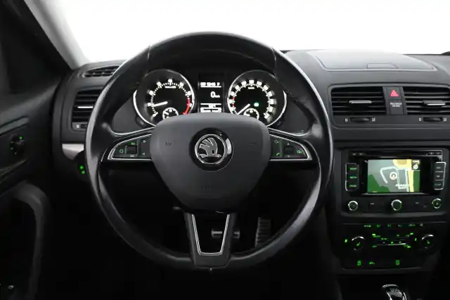 Vihreä Maastoauto, Skoda Yeti – OUR-380